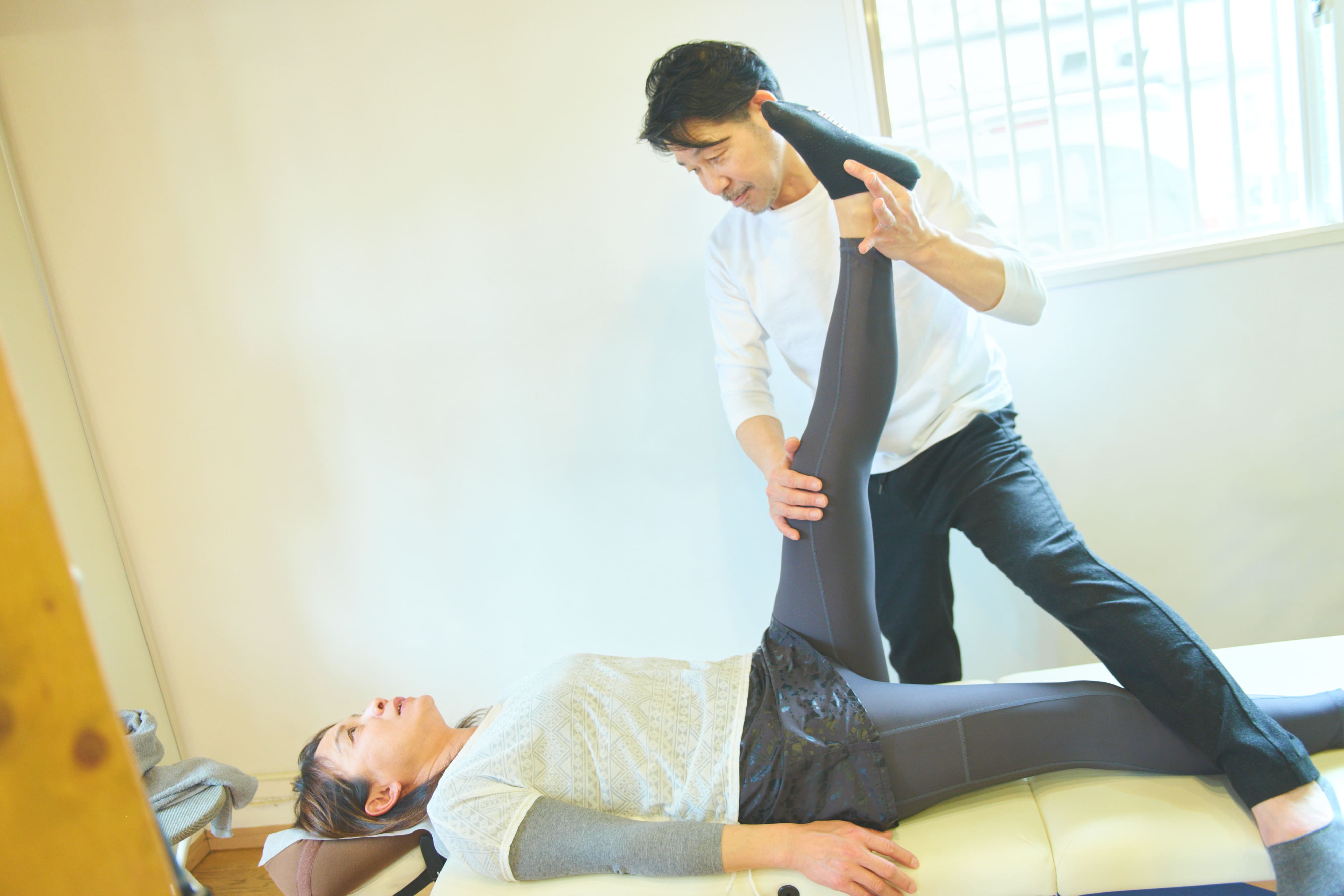 img-stretch